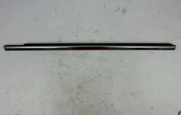 Mercedes-Benz E AMG W212 Rubber seal front door window/glass A2127250406