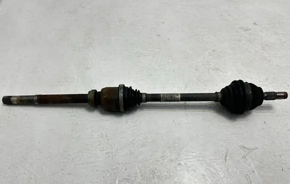 Peugeot 2008 I Front driveshaft 9800387480