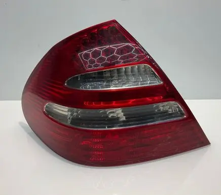 Mercedes-Benz E W211 Rear/tail lights A2118200564 334009 52551224