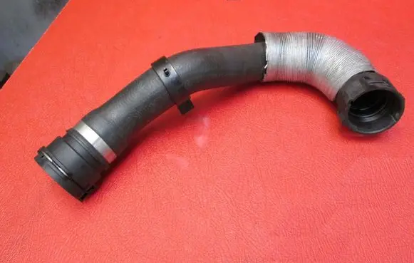 BMW 1 E81 E87 Engine coolant pipe/hose 7552404