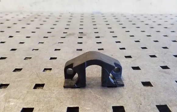 BMW X3 E83 Fuel Injector clamp holder