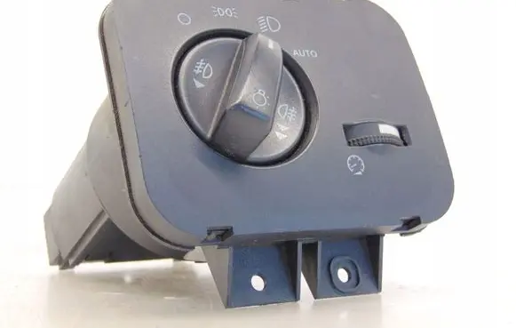 Land Rover Discovery 3 - LR3 Light switch YUD501220PVJ