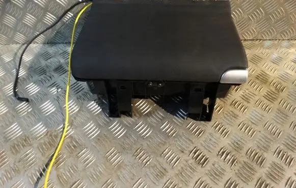 Mercedes-Benz SL R232 Other center console (tunnel) element