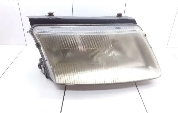 Volkswagen PASSAT B5 Headlight/headlamp 14869200 143688