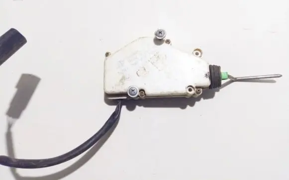 Volkswagen Sharan Central locking motor 95VW9B241AB 7m0959775c