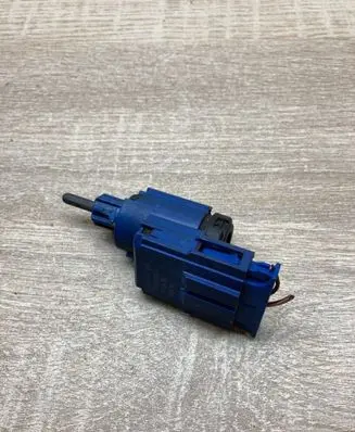 Volkswagen Golf IV Brake pedal sensor switch 1J0927189
