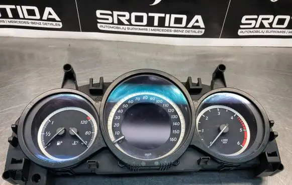 Mercedes-Benz C W204 Speedometer (instrument cluster) A2049004809 2049017902