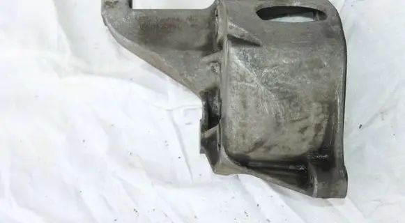 Audi A6 S6 C5 4B Engine mounting bracket 028145523C