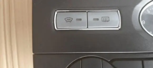 Ford Mondeo Mk III Quarter vent window switch 