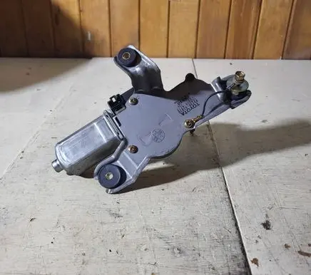 Toyota Corolla E120 E130 Rear window wiper motor 8513002020 1592006212