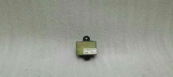 Mercedes-Benz CLS C218 X218 Glow plug pre-heat relay A6519003103