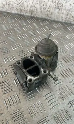 Honda CR-V EGR valve
