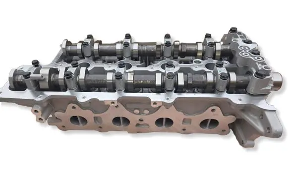 Hyundai i30 Engine head G4FD