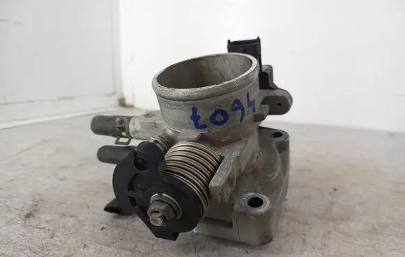 Hyundai Elantra Throttle body valve 3517022600