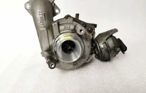 Volvo V60 Turbo 9686120680