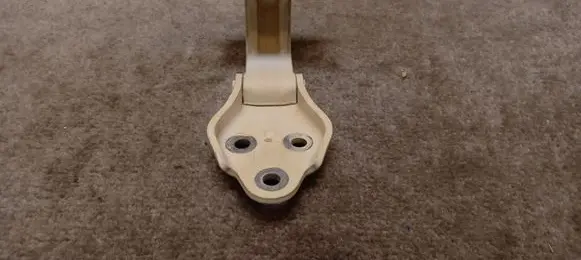 Iveco Daily 6th gen Front door upper hinge 56087