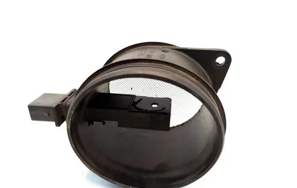 BMW 5 E60 E61 Mass air flow meter 7805415 0285002936