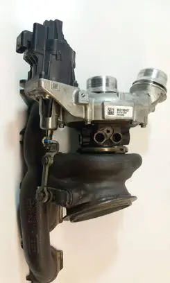 BMW 5 G30 G31 Turbo 863190407