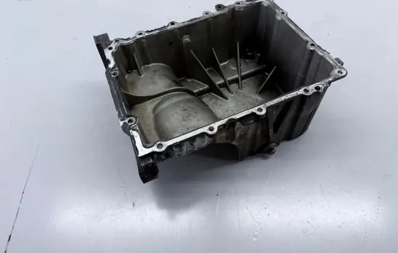 Ford Focus Oil sump E3BG6675 180117A