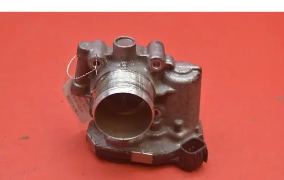 Opel Mokka X Throttle body valve 55565489