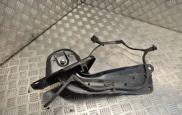 Volkswagen Golf VII Rear control arm 5Q0505226C 1K0505130L