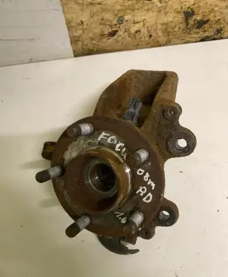 Ford Focus Front wheel hub