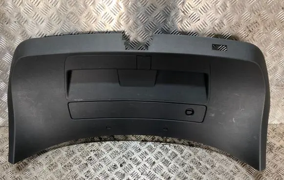 Audi A7 S7 4G Tailgate trim 4G8867979A