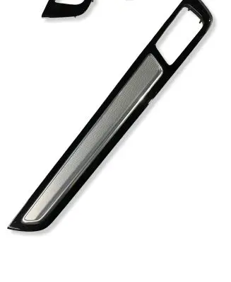 Porsche Cayenne (9Y0 9Y3) Front door trim bar 9Y0867101M
