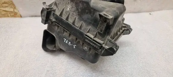 Air filter box