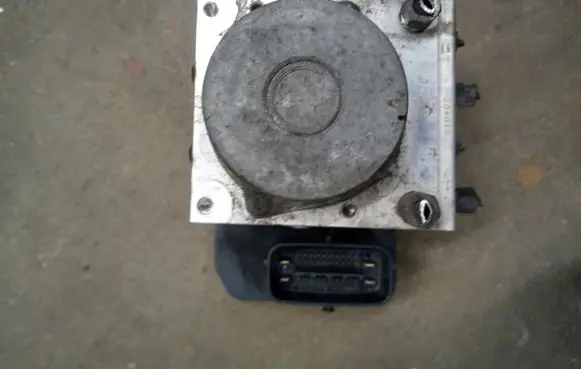 Mazda 6 ABS Pump