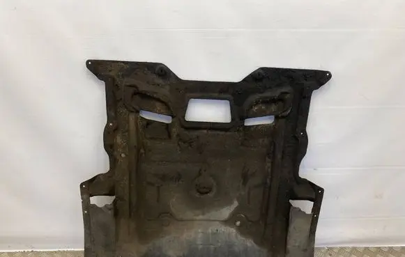 BMW 5 F10 F11 Engine splash shield/under tray