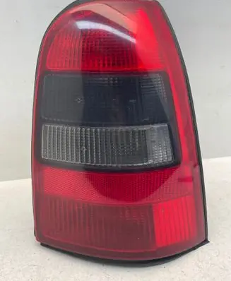 Opel Vectra B Rear/tail lights 09153155