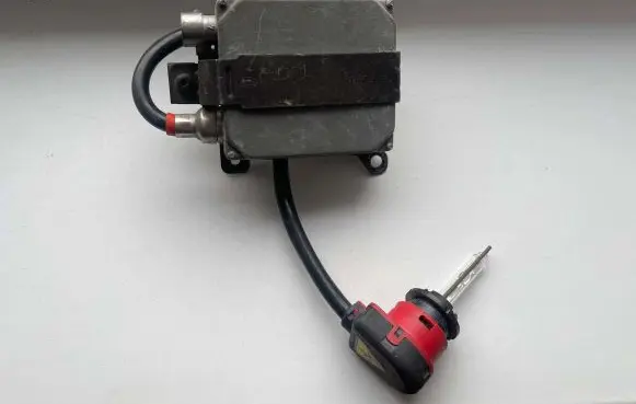 BMW 5 E39 Xenon control unit/module 5DV007760-29
