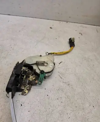 KIA Sorento Rear door lock 040414