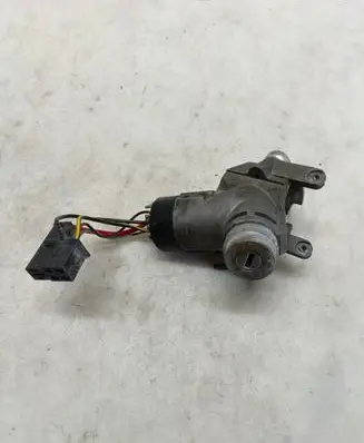 Mercedes-Benz Sprinter W901 W902 W903 W904 Ignition lock A0005458108 A000545 T901