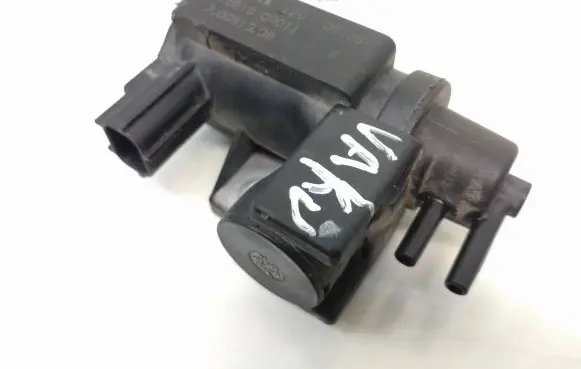 Toyota RAV 4 (XA30) Vacuum valve 258190R011