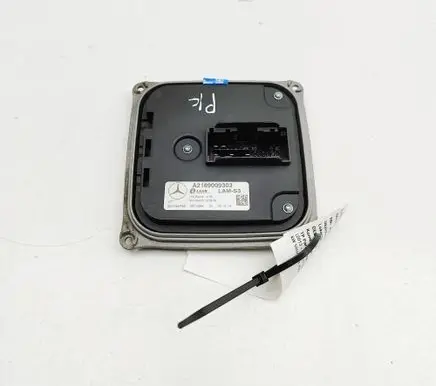 Mercedes-Benz GLA W156 X156 LED ballast control module A2189009303