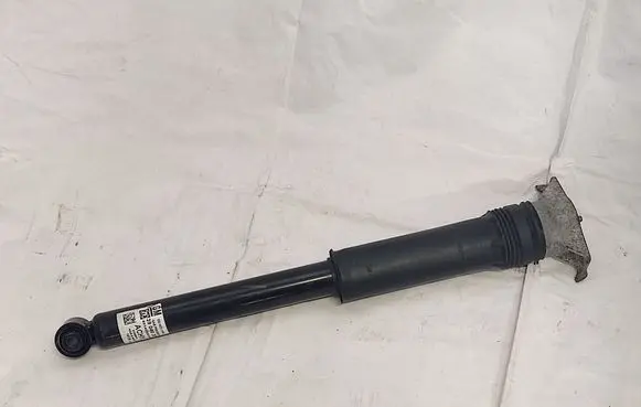 Chevrolet Cruze II Rear shock absorber/damper 39040200 161261805