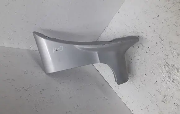 KIA Carens I Fender trim (molding)