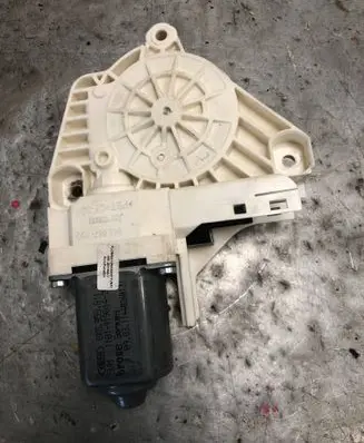 Audi Q5 SQ5 8R Rear door window regulator motor 8K0959811ABILI 8K0959811A