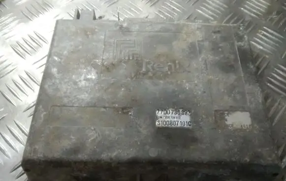 Renault Espace III Engine control unit/module 7700736393
