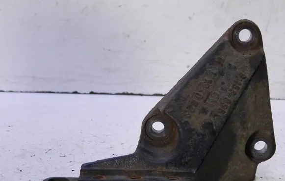 Opel Astra G Engine mounting bracket 9158885