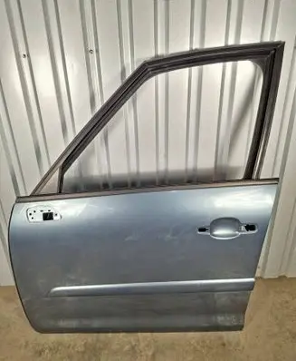 Citroen C4 I Picasso Front door 