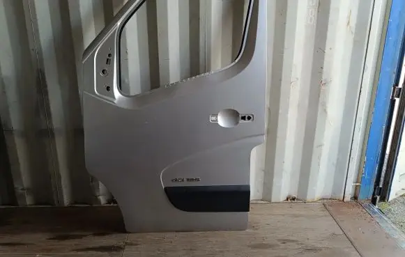 Renault Master III Door (2 Door Coupe) 801110016R