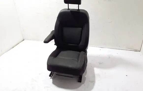 Renault Trafic III (X82) Front driver seat 