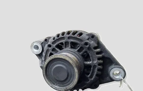Opel Insignia A Generator/alternator 13502583