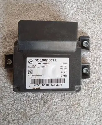Volkswagen PASSAT B6 Hand brake control module 3C8907801E 17767601B GN00334868W