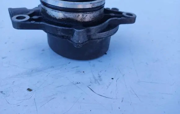 BMW X5 E70 Vacuum pump 7791232 70067010 04T339713