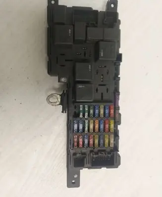 Volvo S60 Fuse box set 518322326 8637841