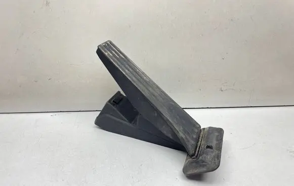 BMW X3 F25 Accelerator throttle pedal 6789998 35426789998